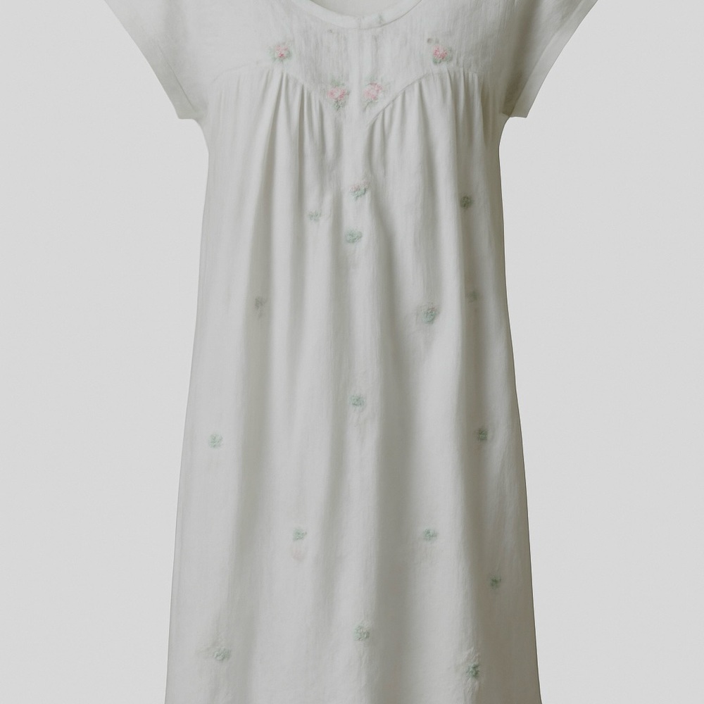 Adonna White Floral Embroidered Chemise with Pink & Blue Flower Accents Size L - Picture 2 of 4